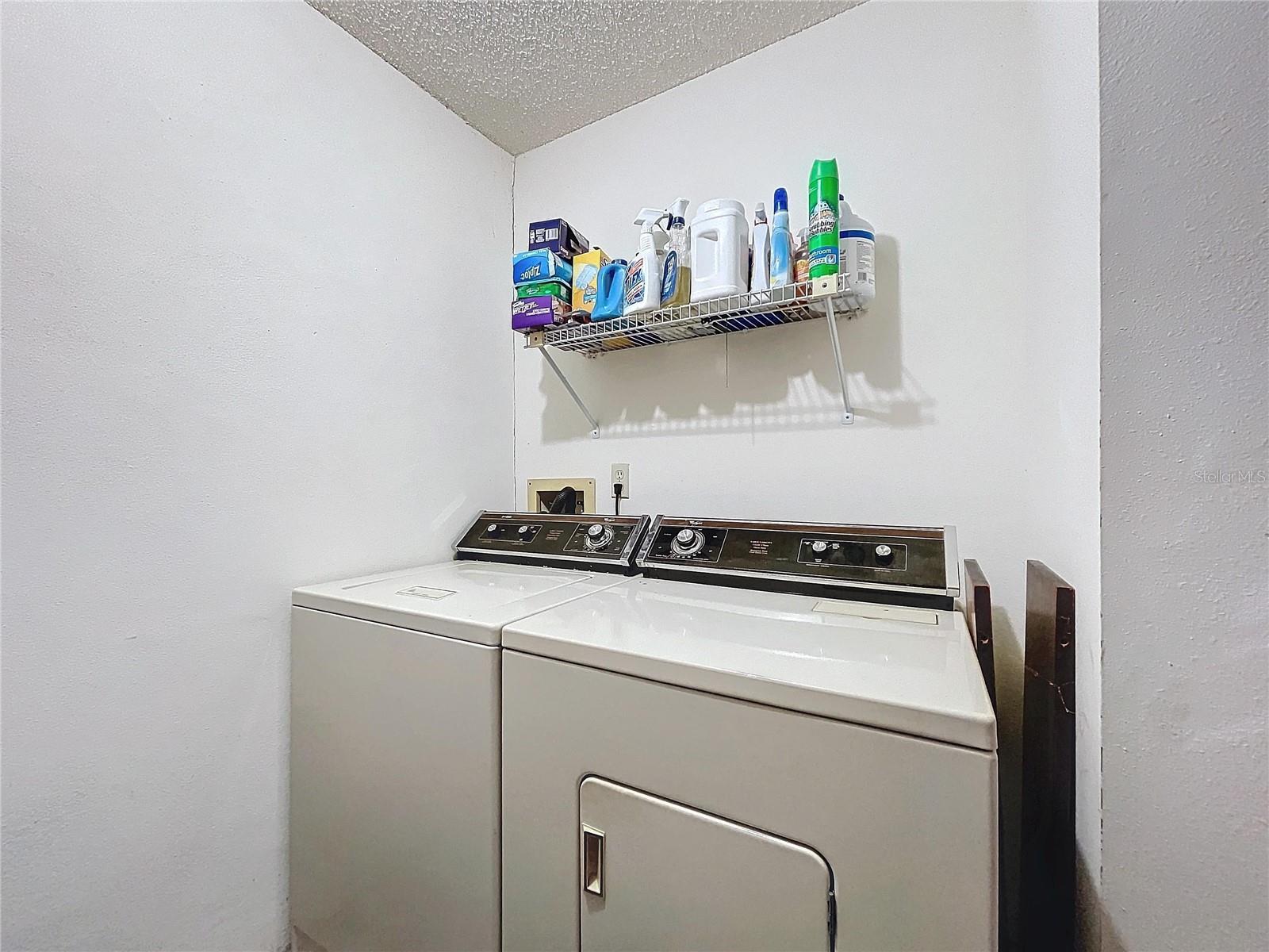 Washer-Dryer area