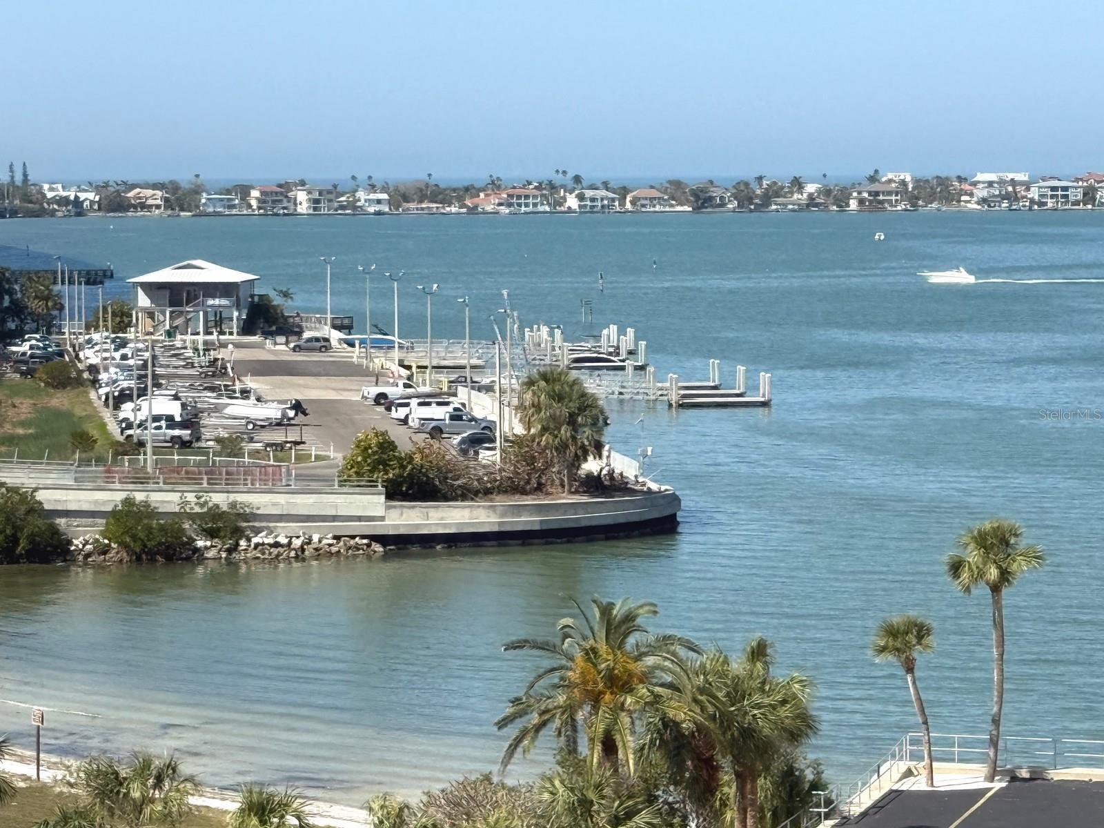 FISHING PIER