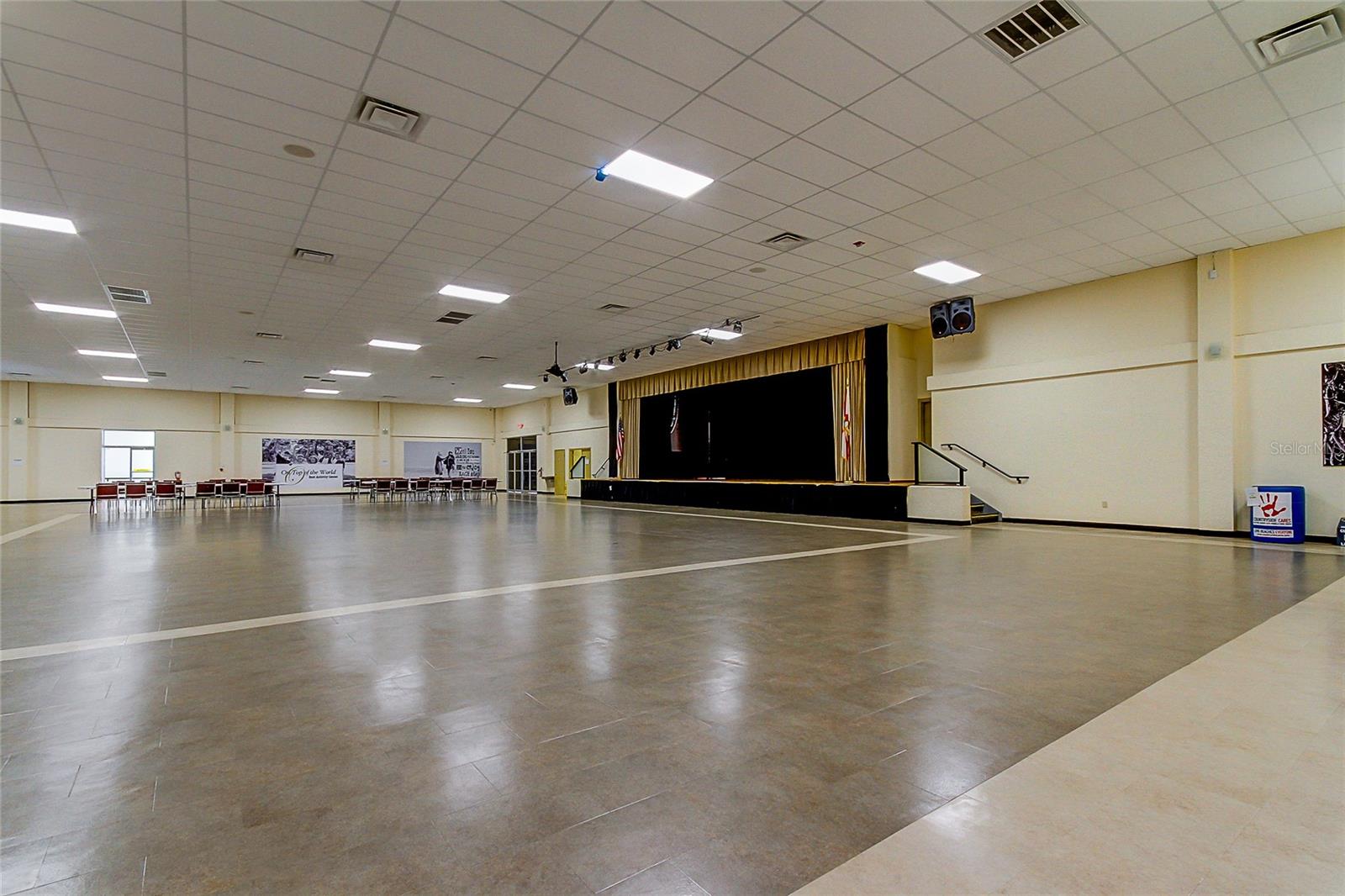 Ballroom, Stage, Meeting Room