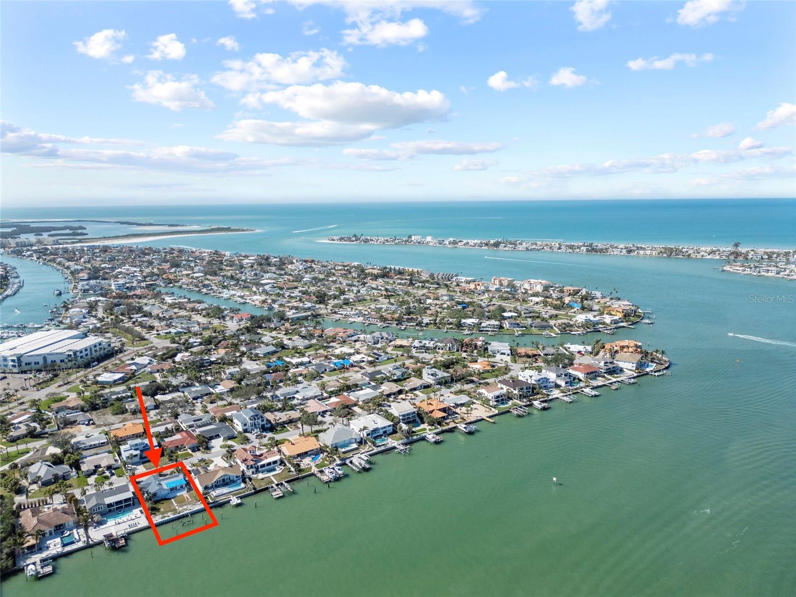 The preoperty lies along the northern edge of Tierra Verde.  To the right you can see the southern edge of St Pete Beach & Pass-A-Grille Beach and south of that Shell Key & Ft. DeSoto