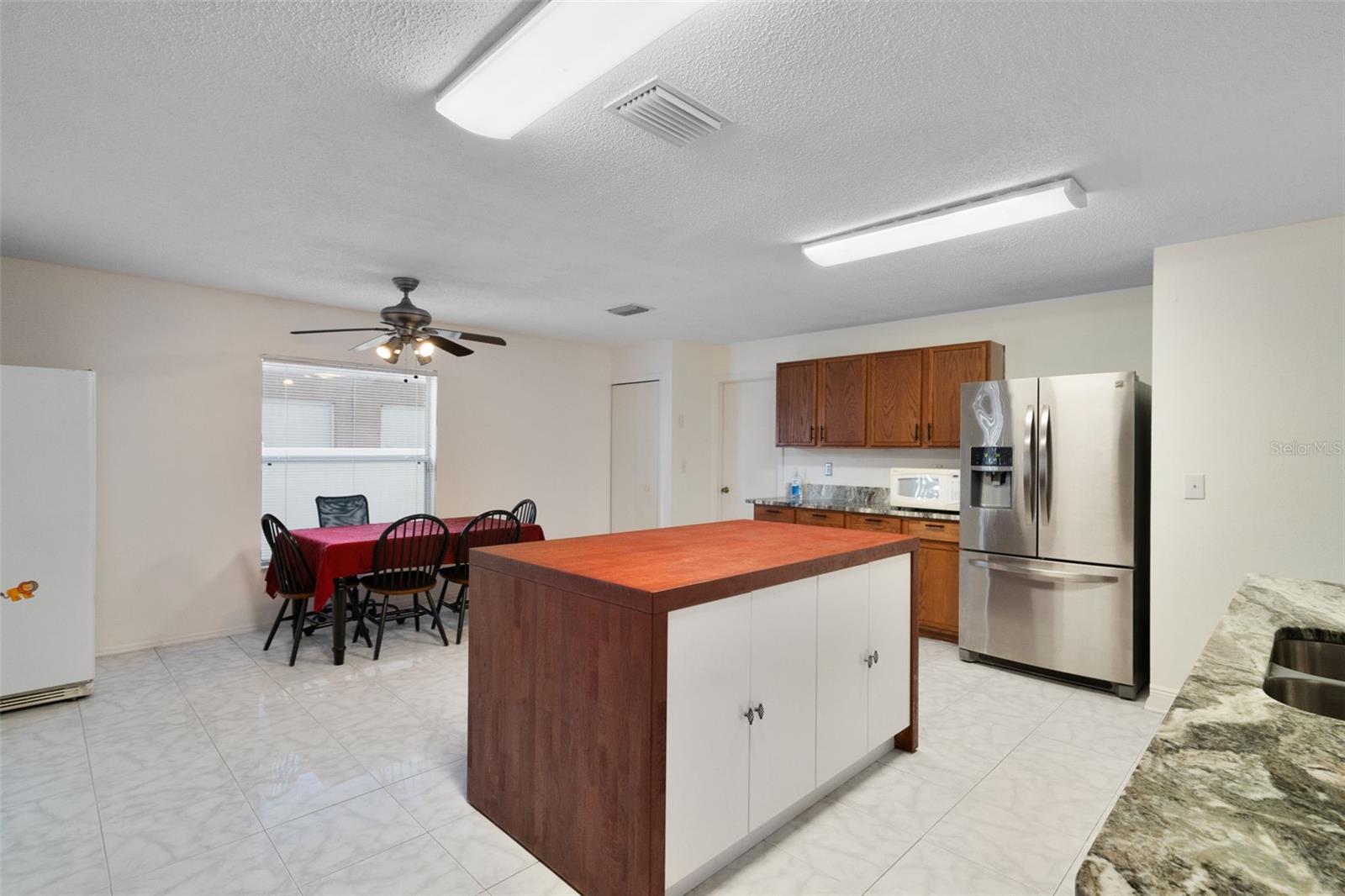 Kitchen island