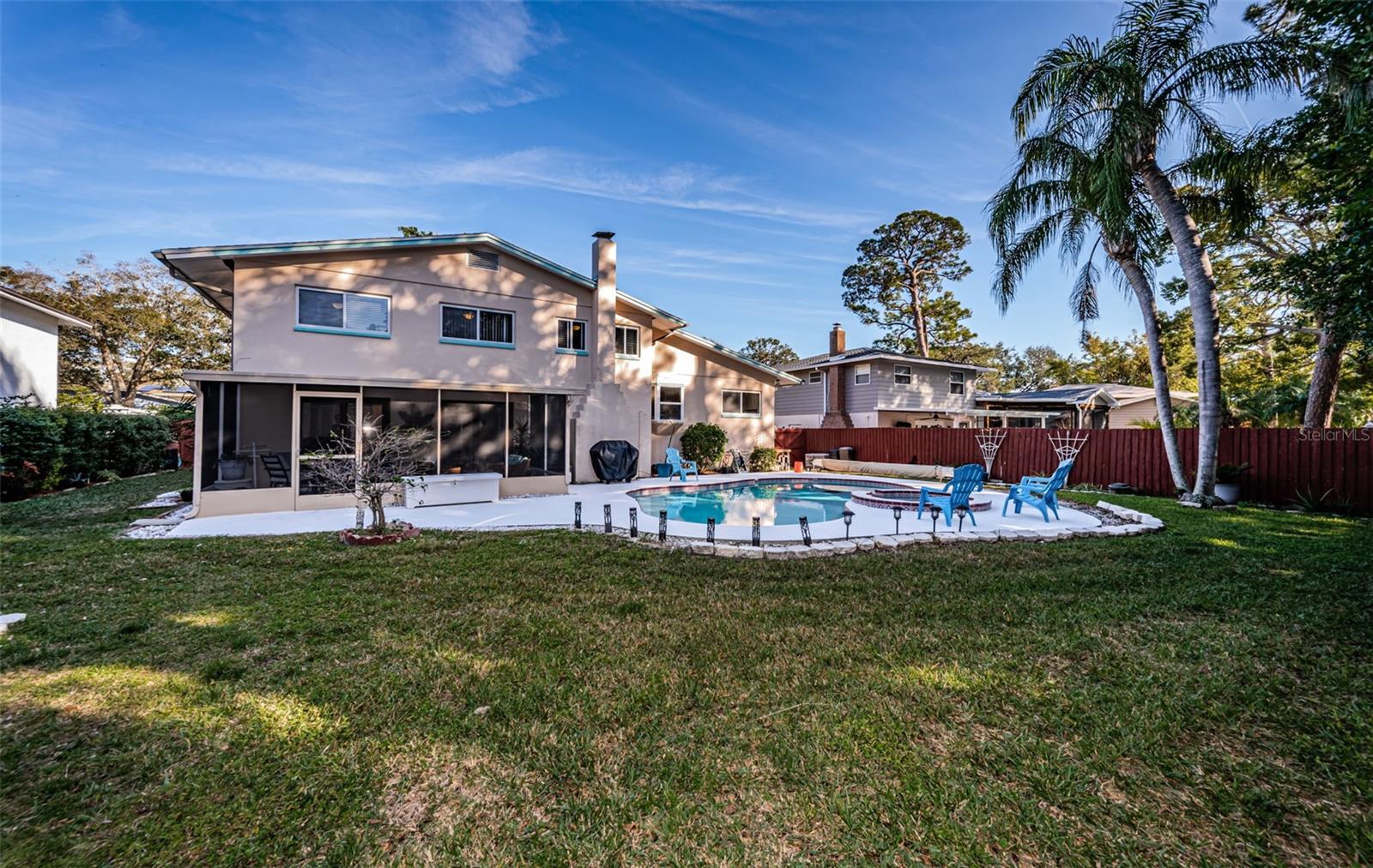 Huge Fenced Yard