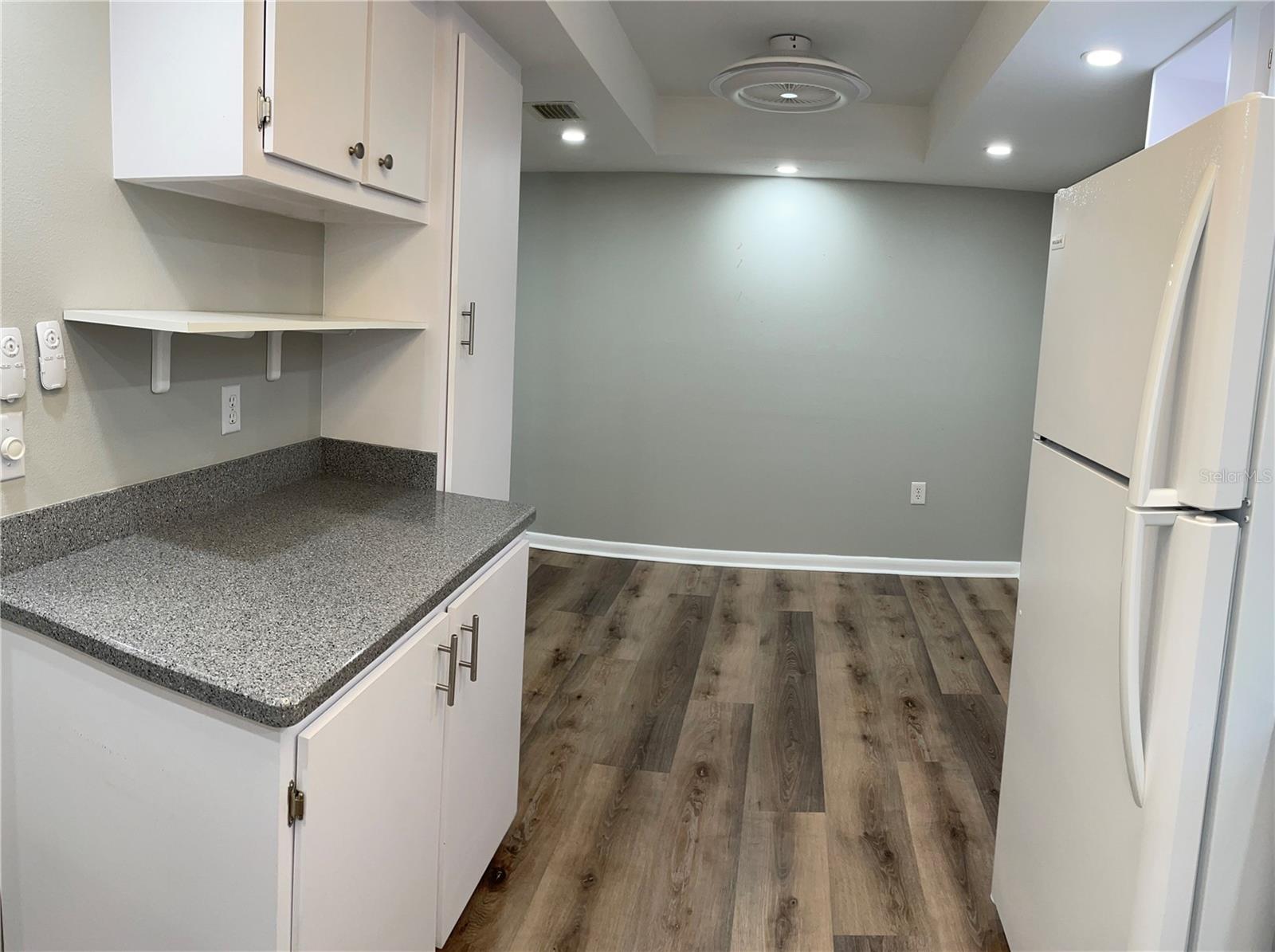 Kitchen with eating area
