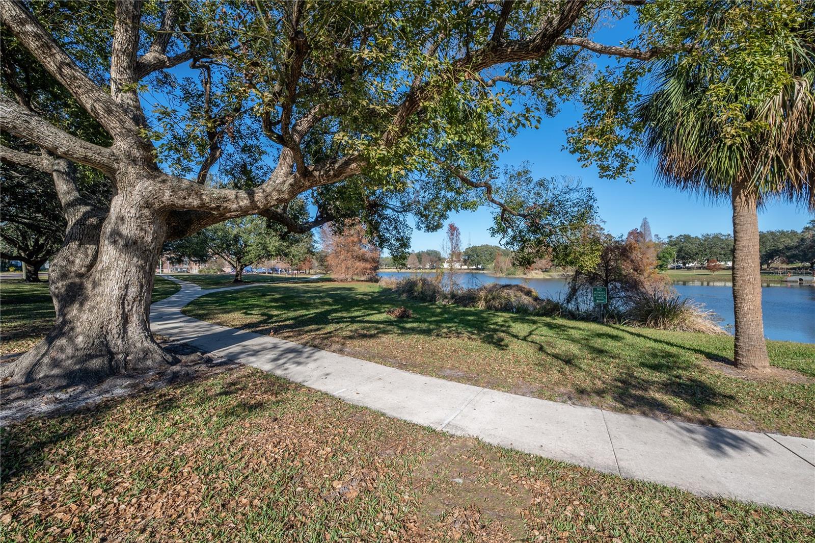 Lakefront Park