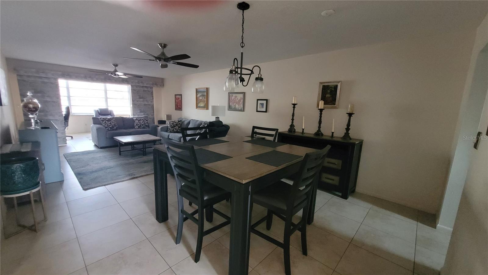 Dining area off kitchen