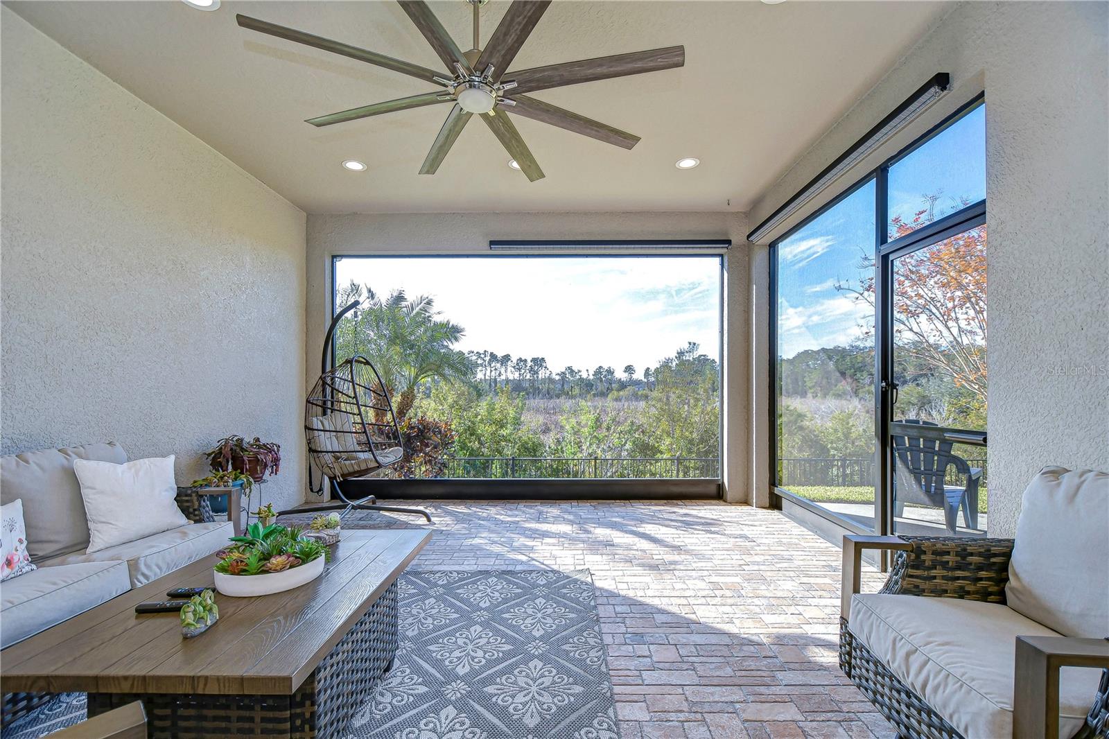 Screened back patio!