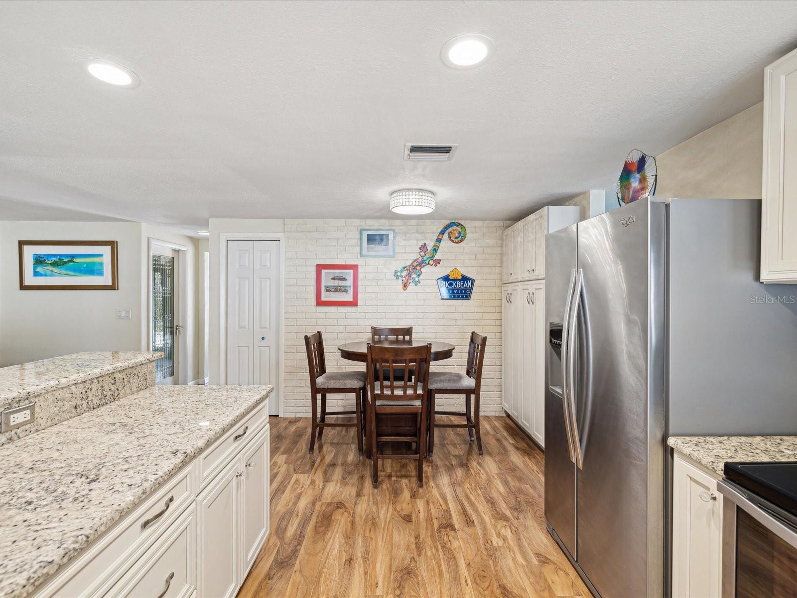 Eat In Kitchen w/ Storage Cabinets