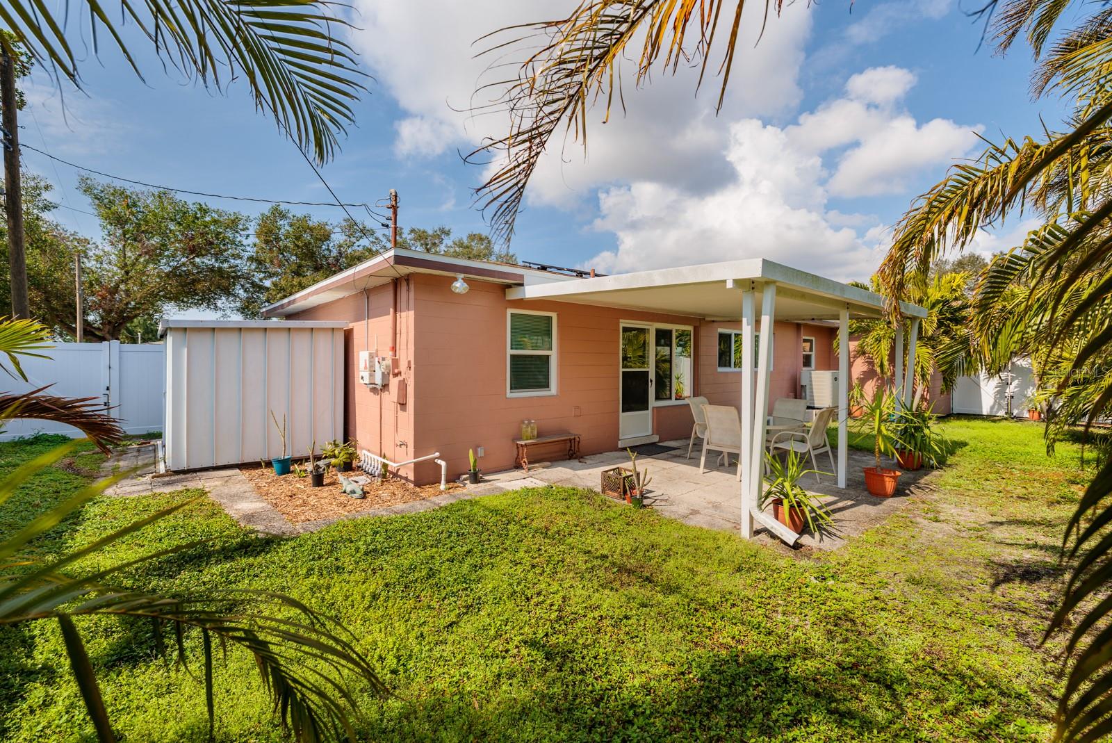 Exterior Back/Covered Lanai/Shed