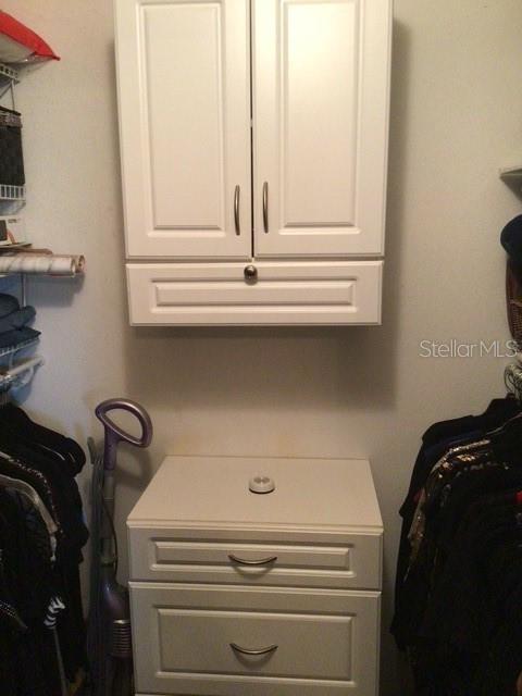 Bedroom- Has walk in closet with storage