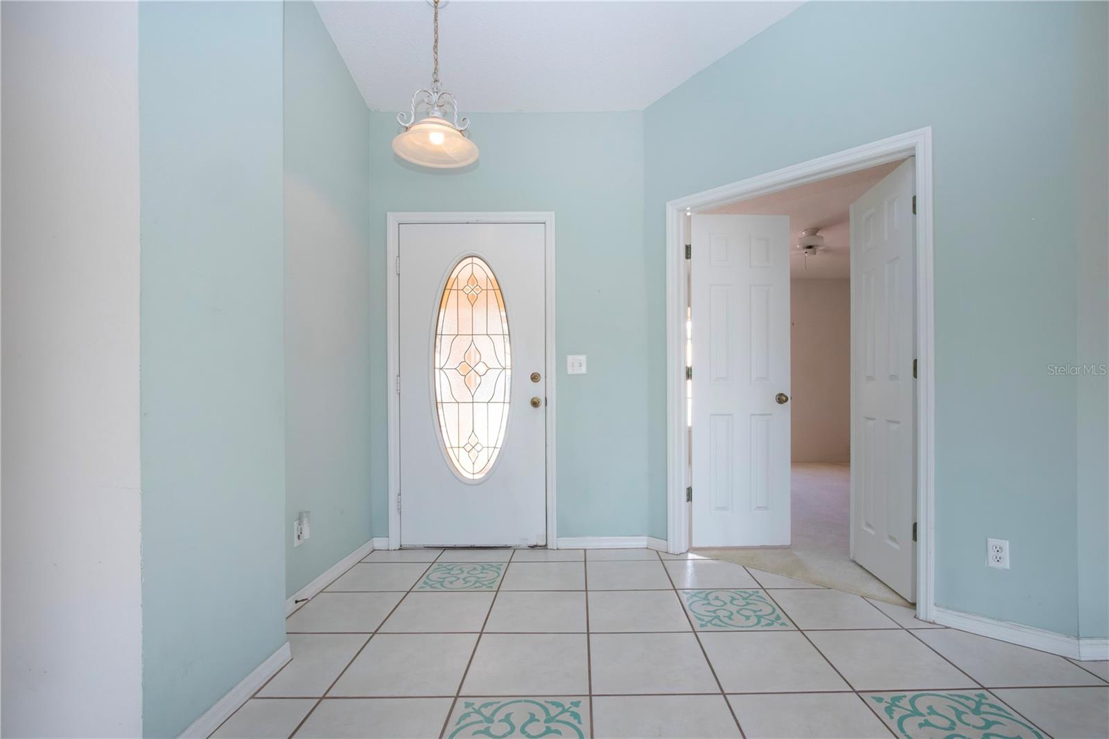 Foyer w/Entrance to Office/Den