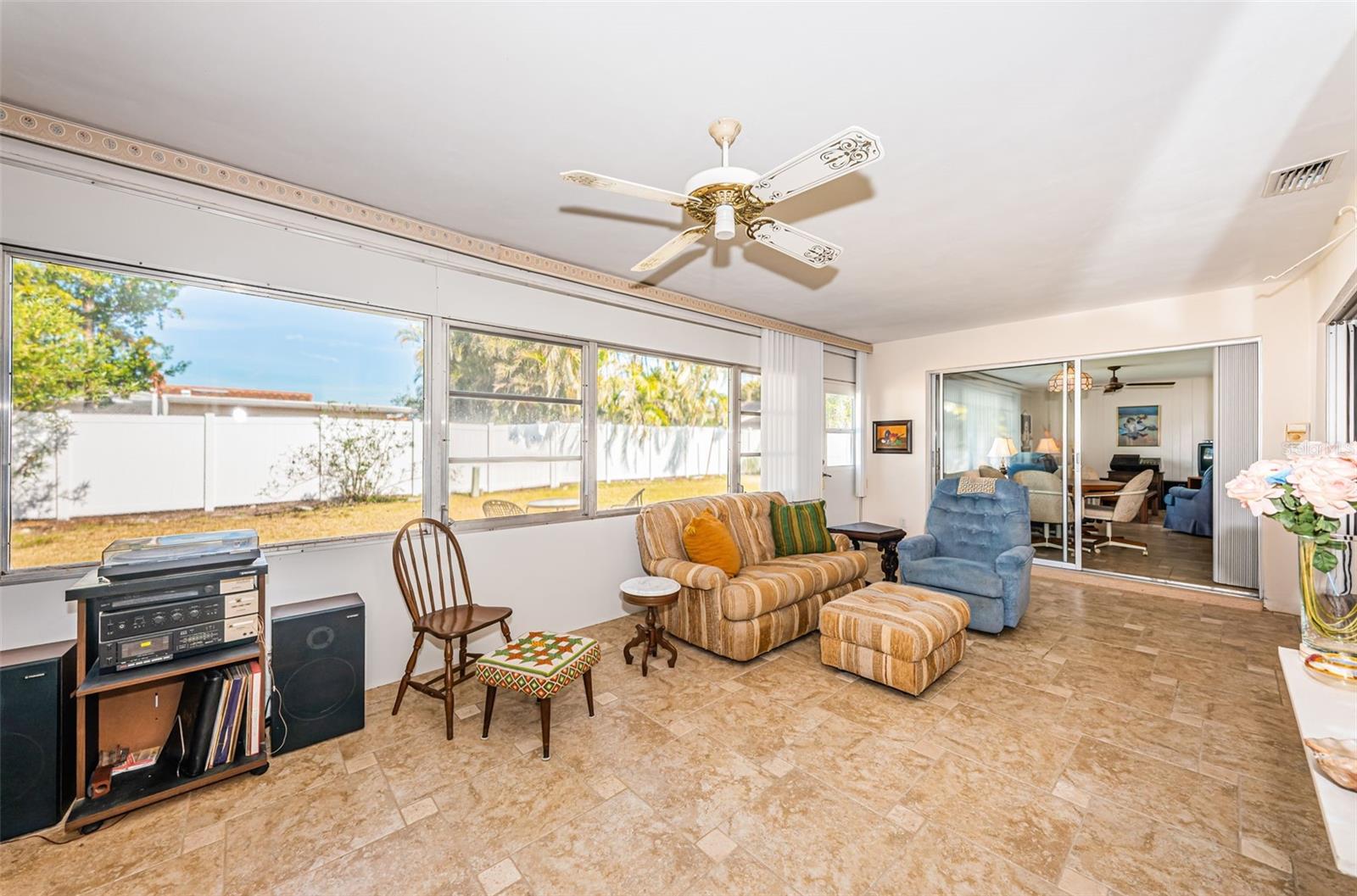 Sunroom/Florida Room