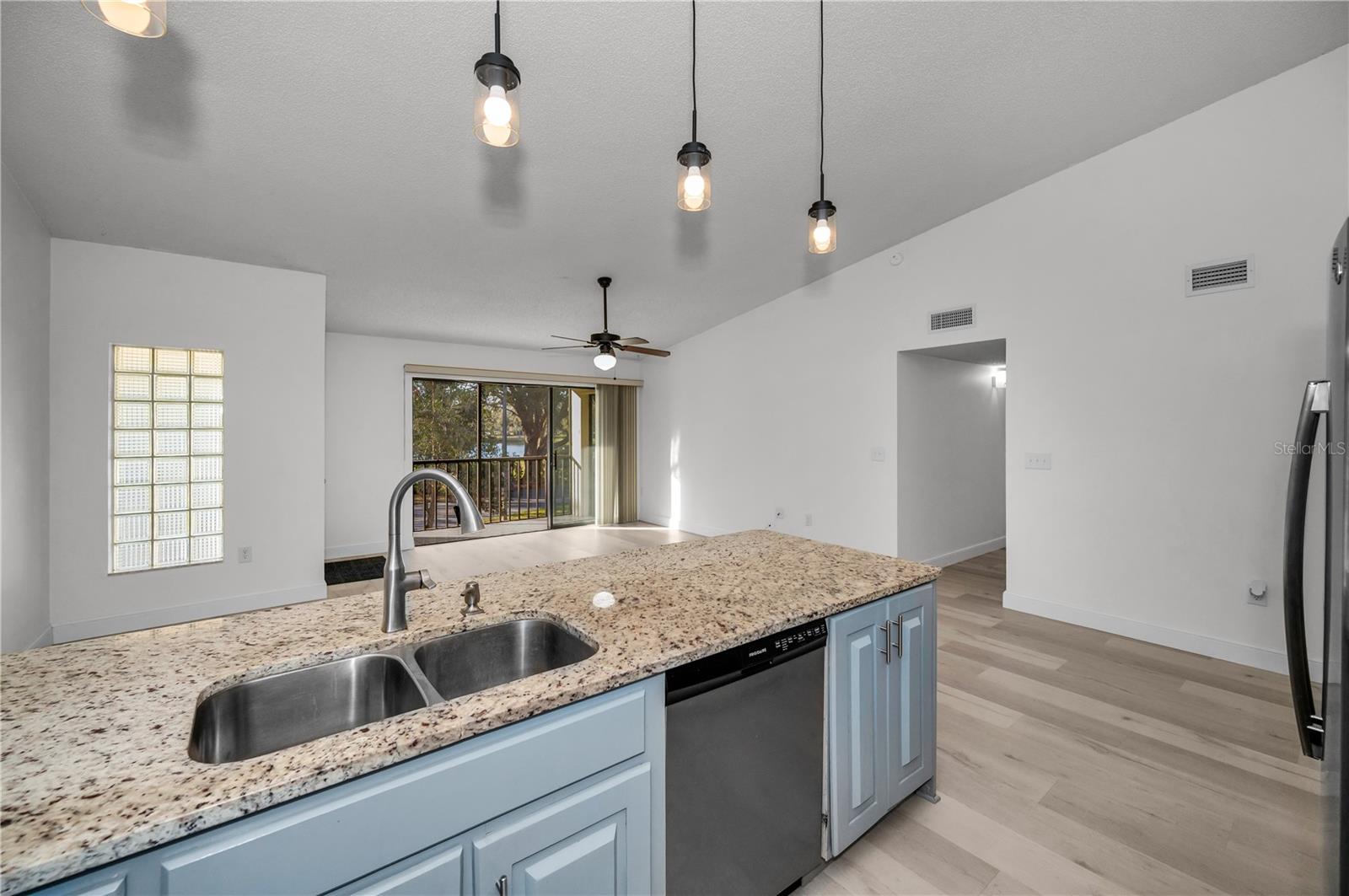 Kitchen/Family room combo