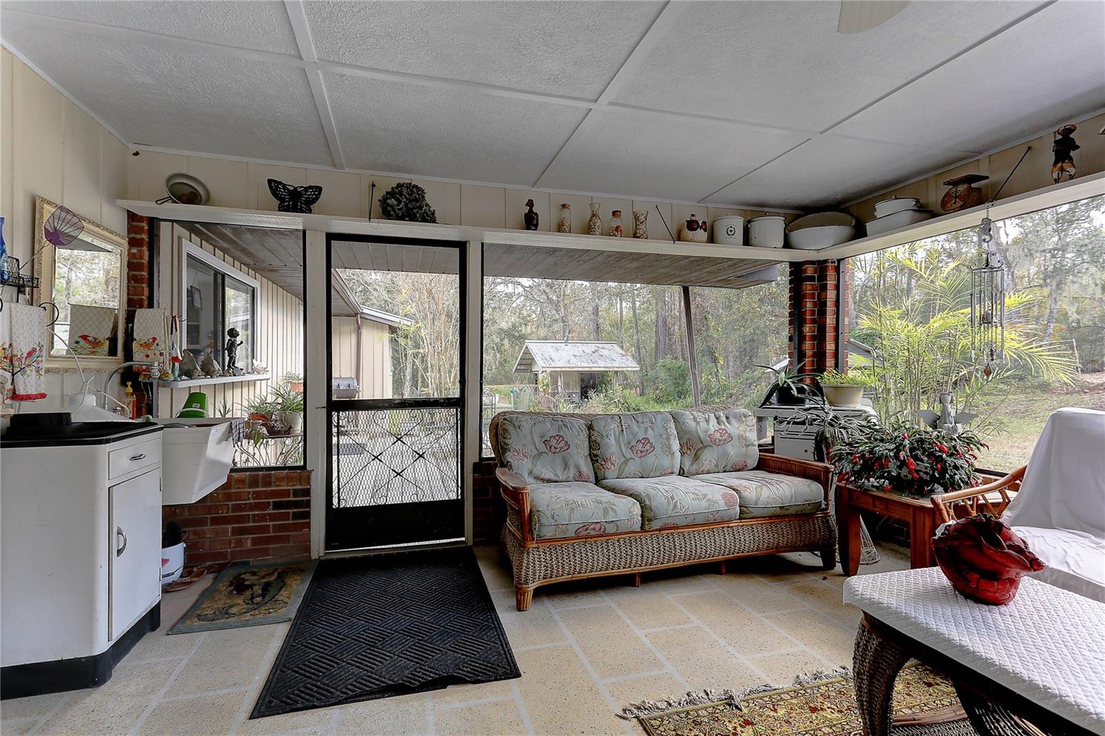 Screened Patio