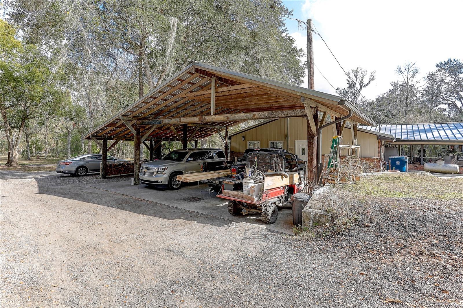 Carport