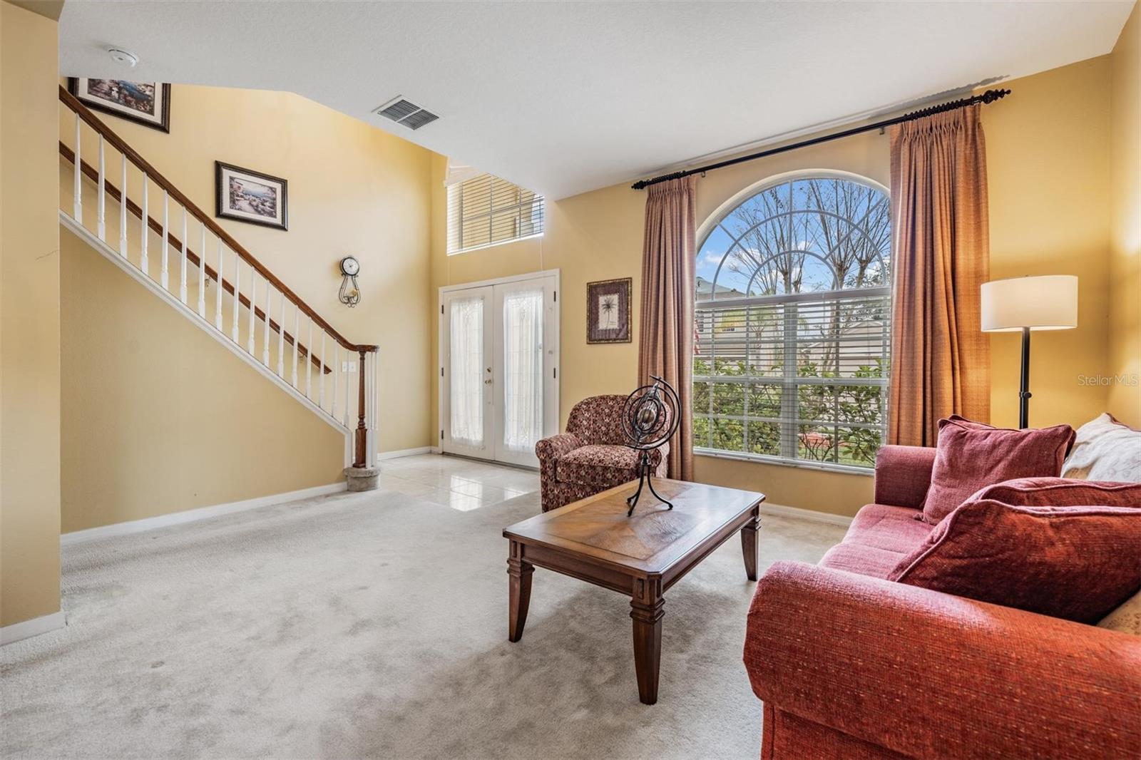 Two-story entry foyer