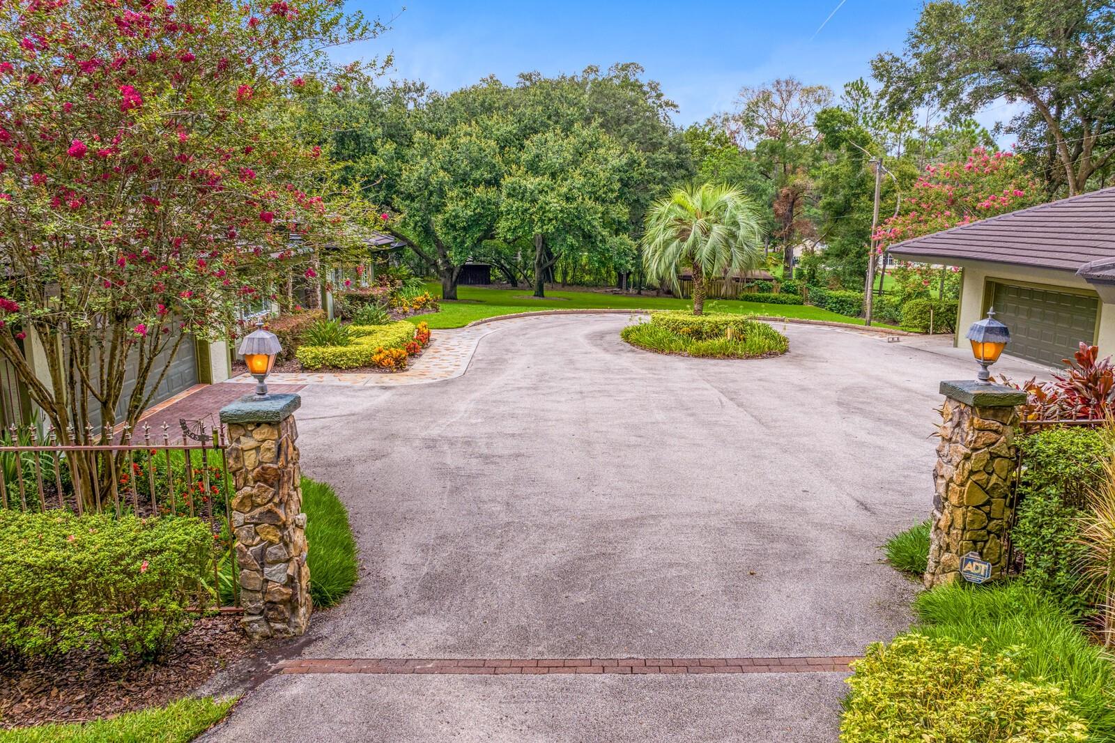 MASSIVE driveway!