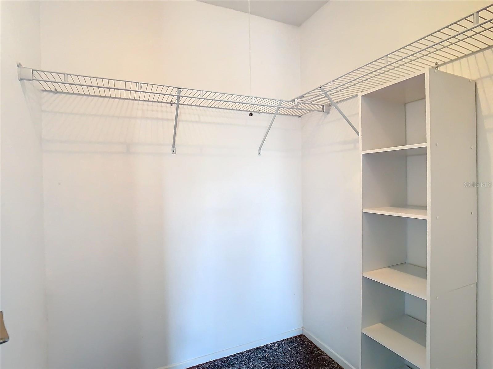 Walk-in Closet