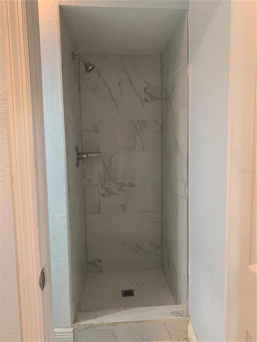 Apartment Shower