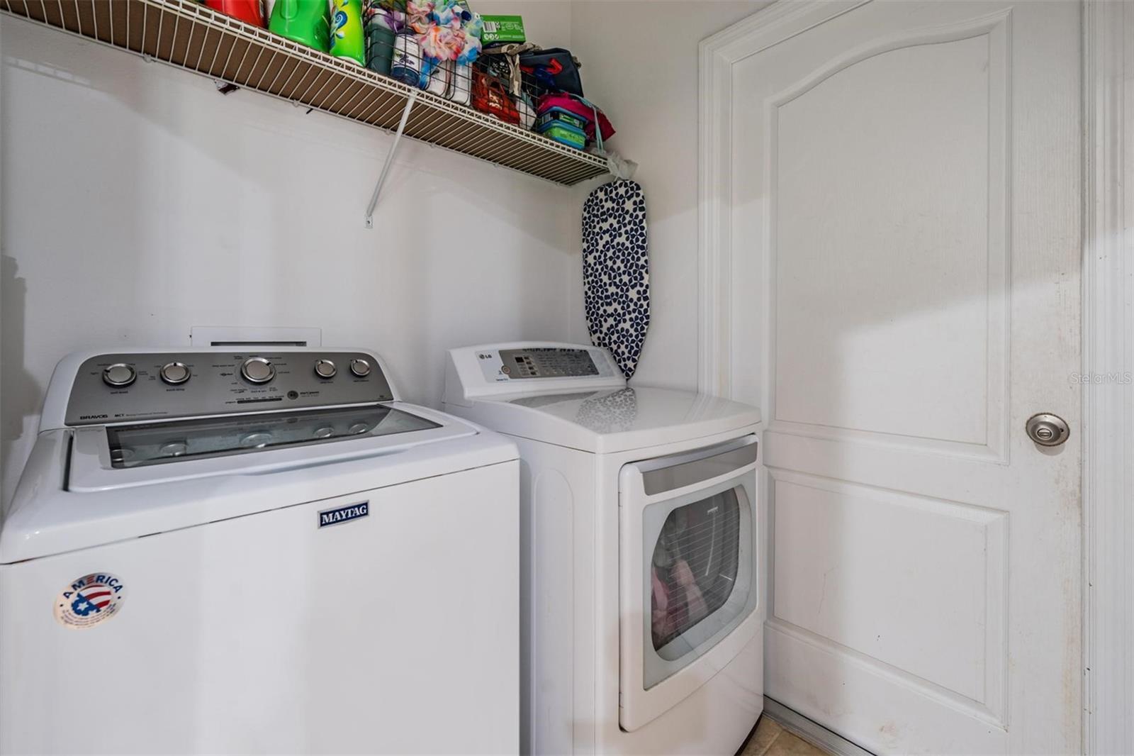 Walk-in laundry room