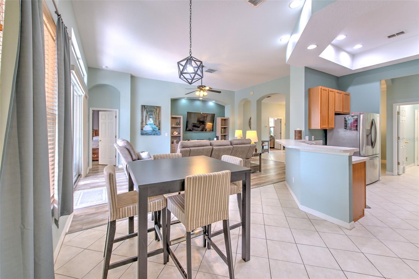 Kitchen Nook / Kitchen / Family Room Combo