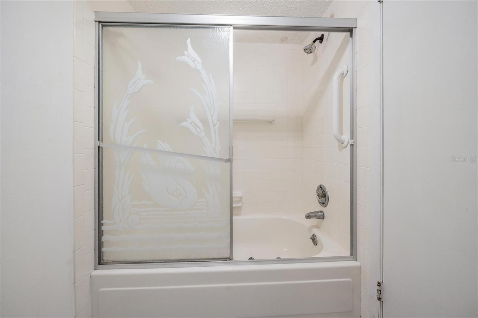 Tub & Shower in primary bathroom