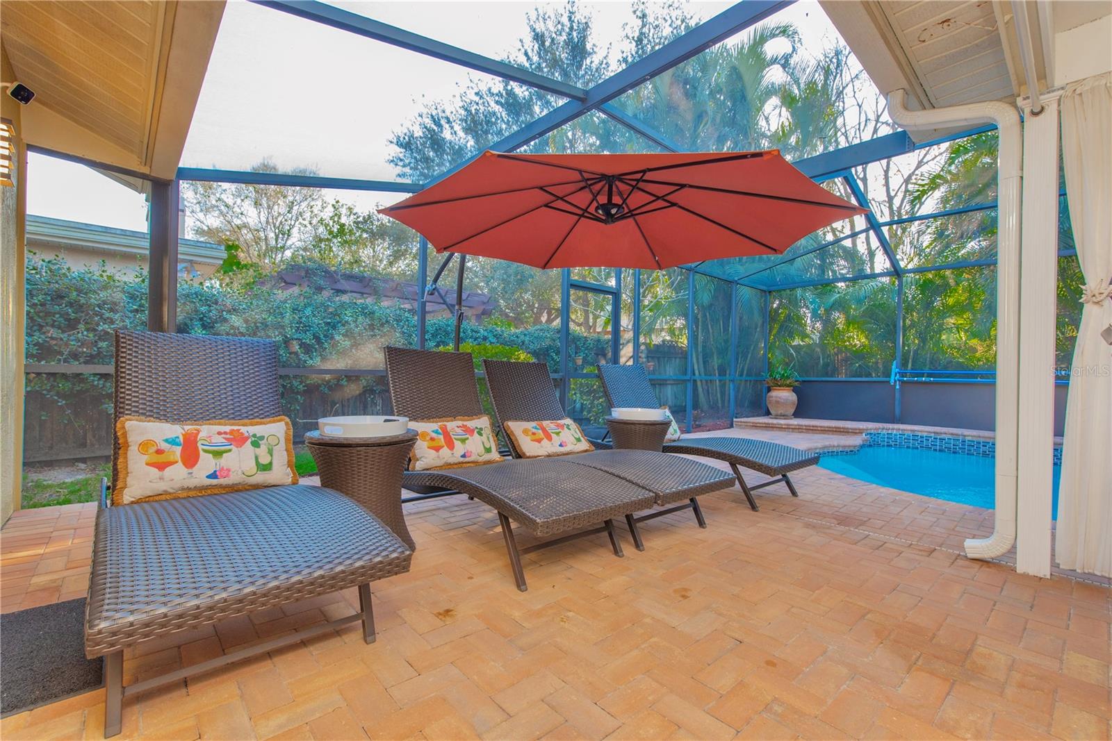 Lounge area on pool lanai.