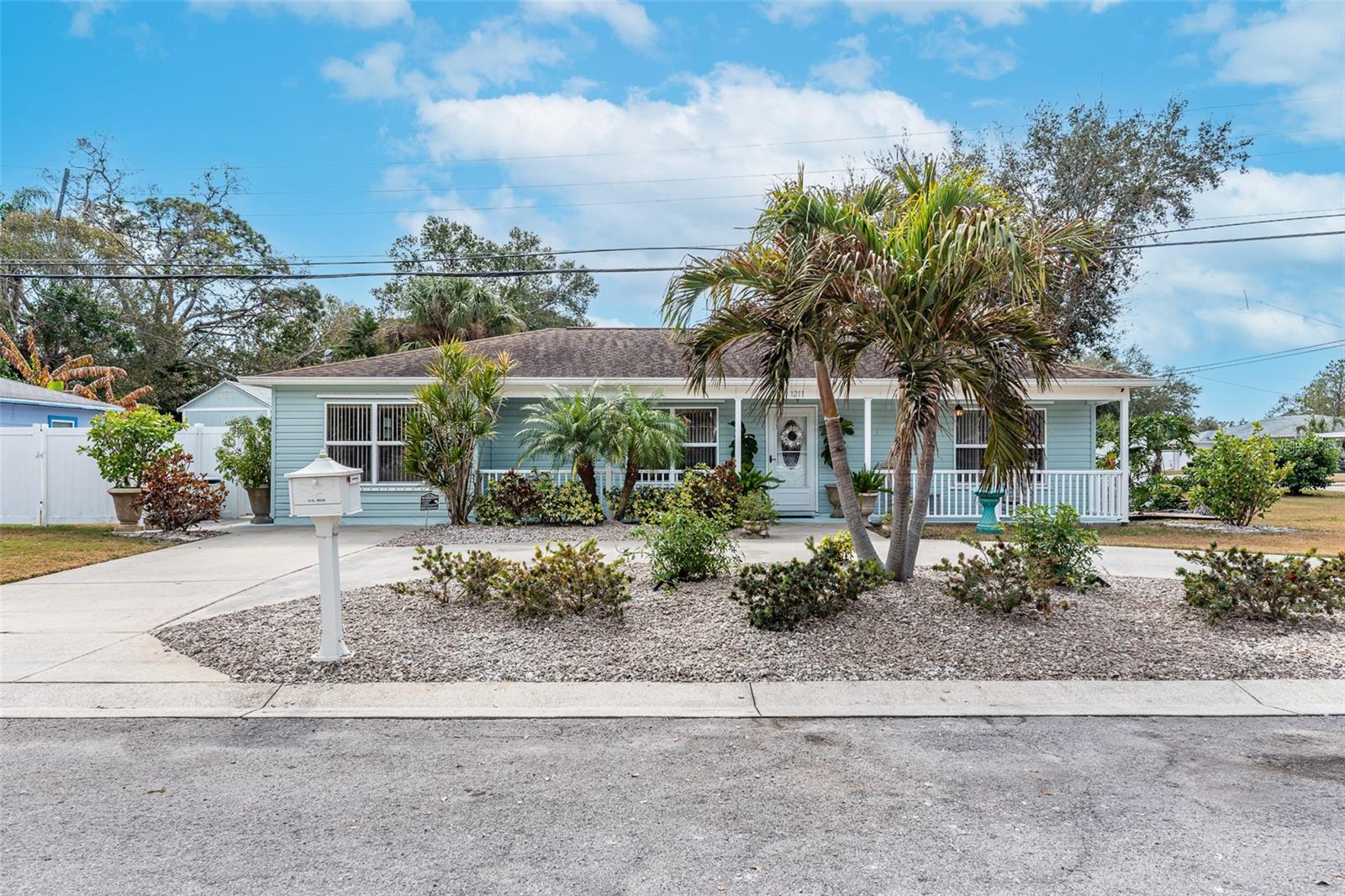 Front with circle Driveway