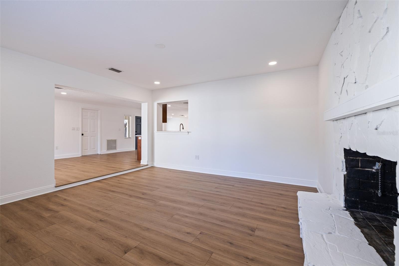 Fireplace/Family Room