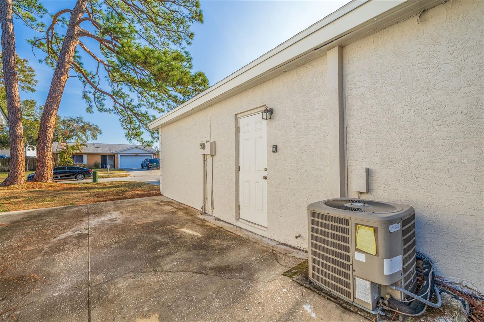 Side garage door area