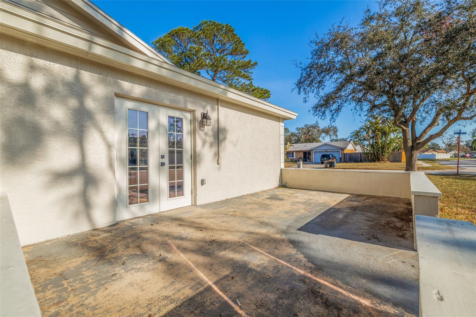 Side porch off living room