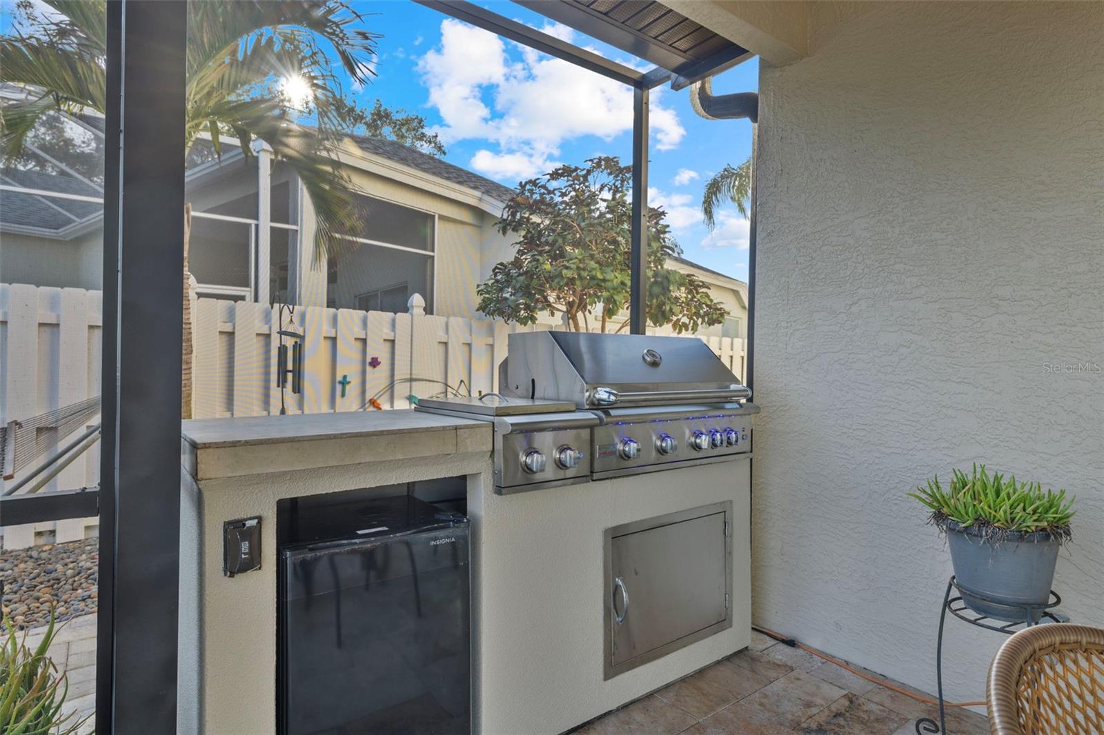 Outdoor kitchen