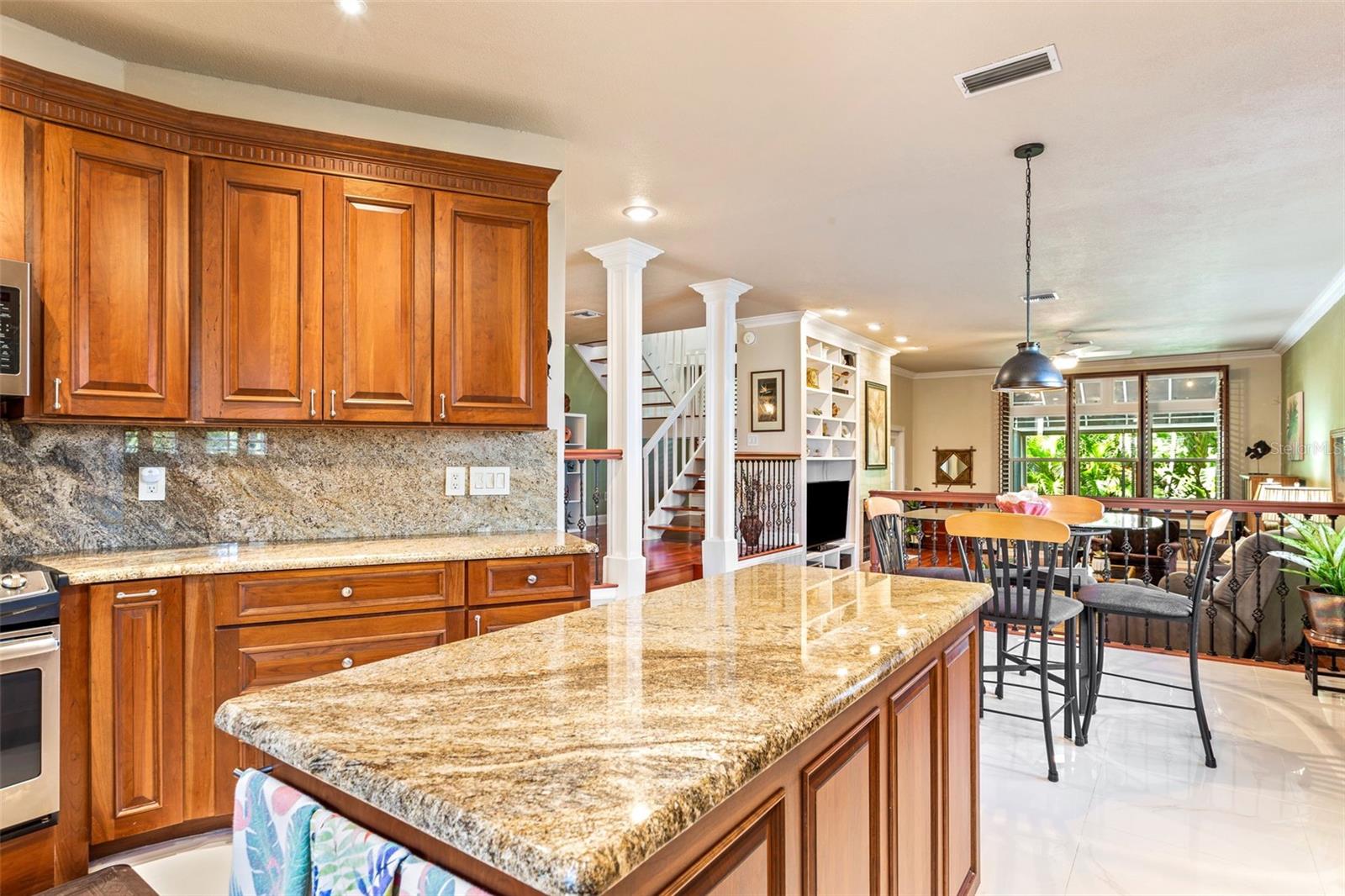 Beautiful wood cabinets w/granite