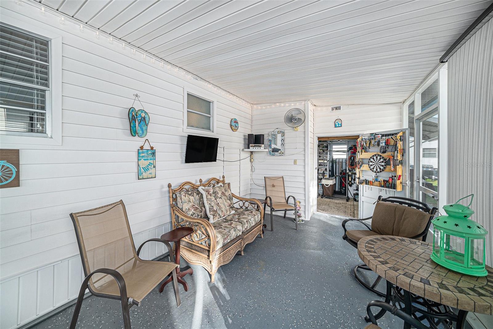 34451 Hibiscus Drive, Pinellas Park FL 33781- Screened Patio