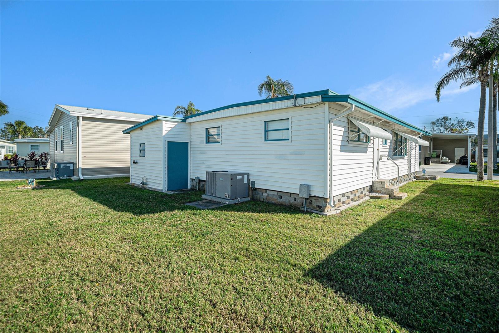 34451 Hibiscus Drive, Pinellas Park FL 33781- back