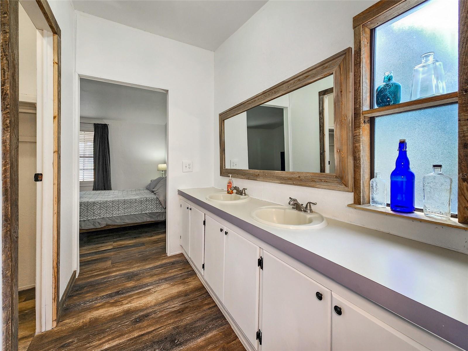 Primary Bath with Private latrine/Shower/Custom Barn door Slider