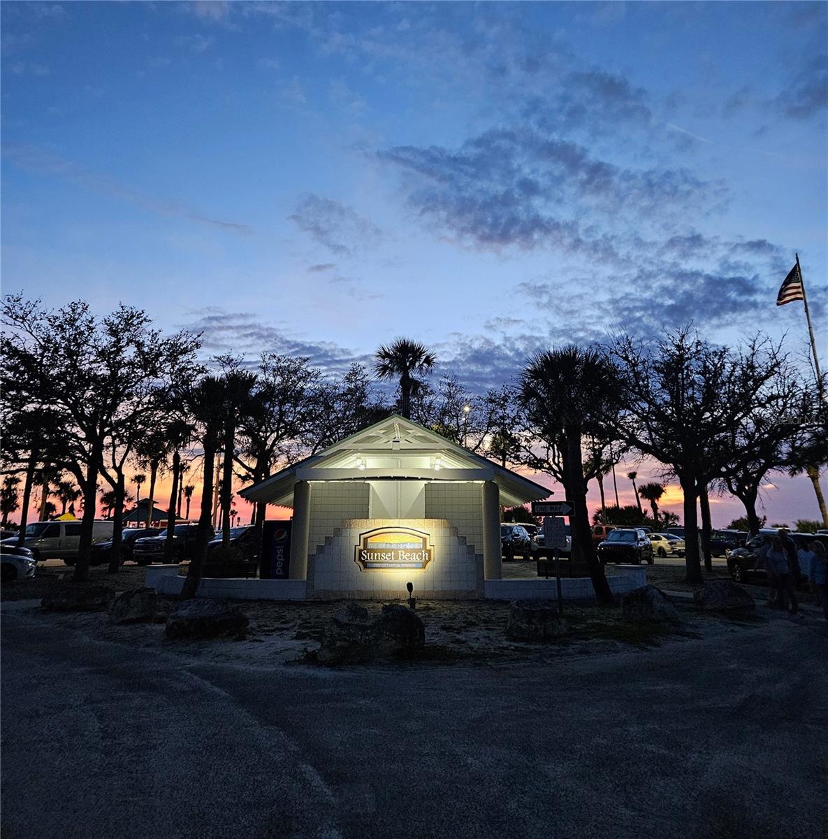 Thursday Nights during the season enjoys concerts just after sunset on Sunset Beach