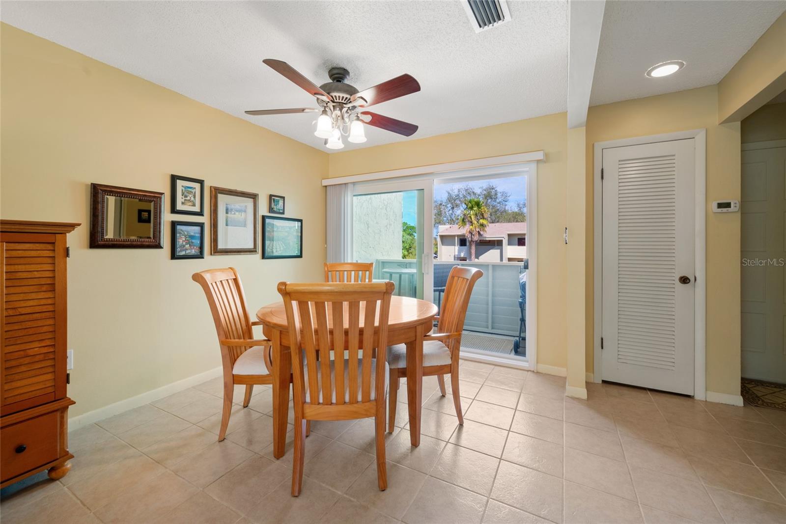 Looking towards the front of the home.