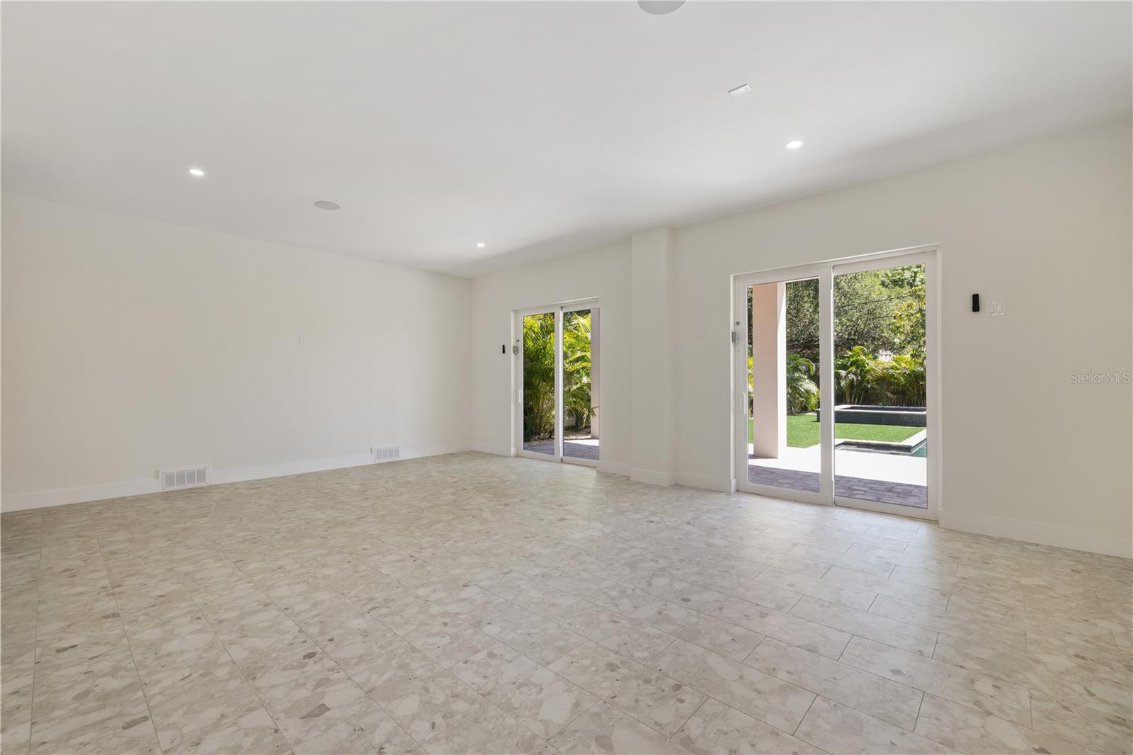 Bonus Room