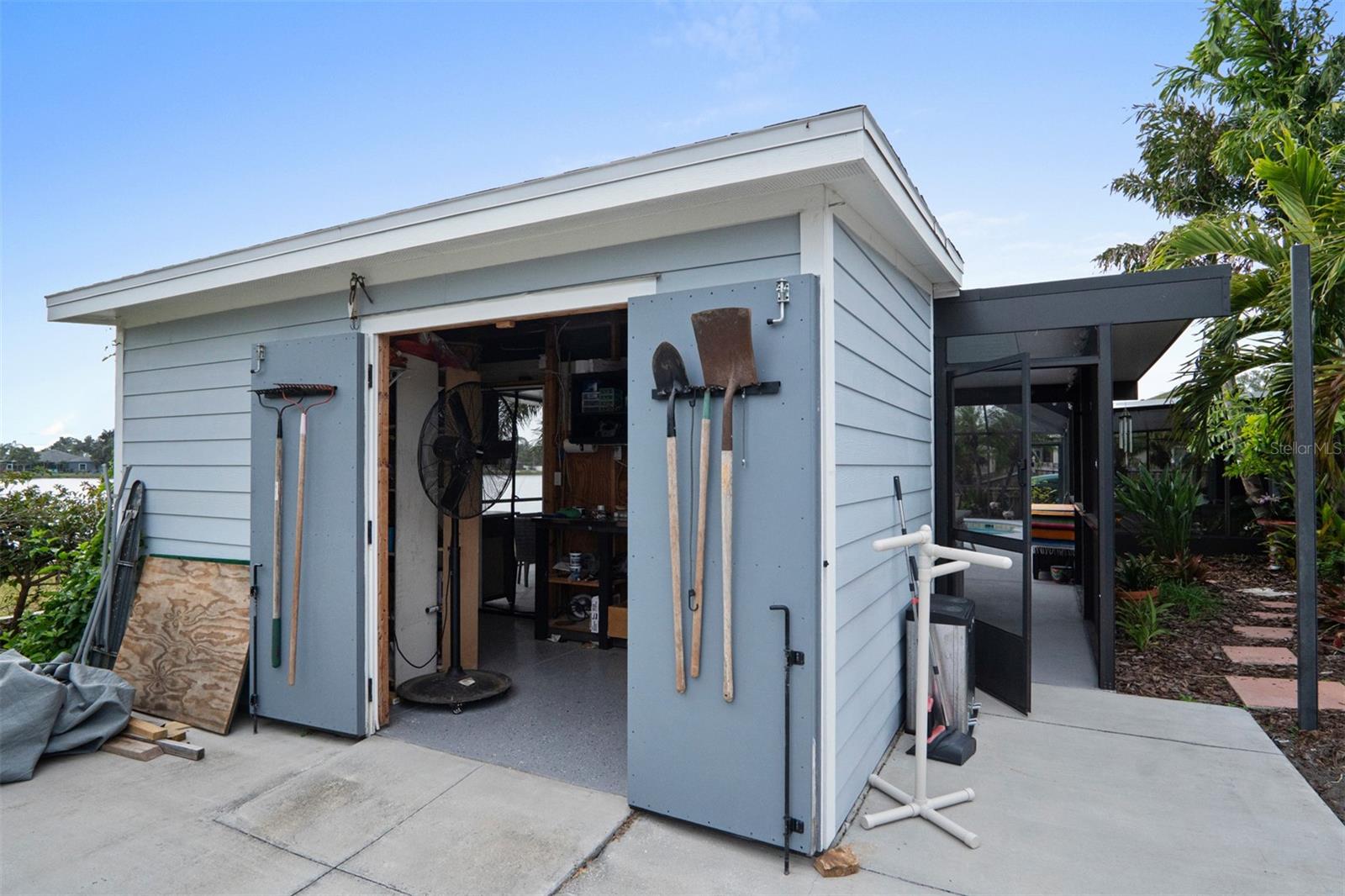 Workshop Attached to Outdoor Kitchen