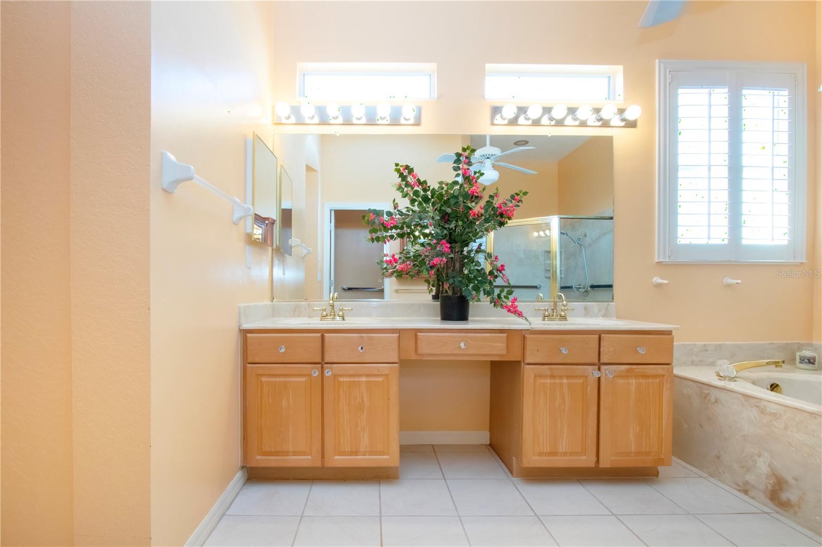 Dual sink Vanity with Make Up Station