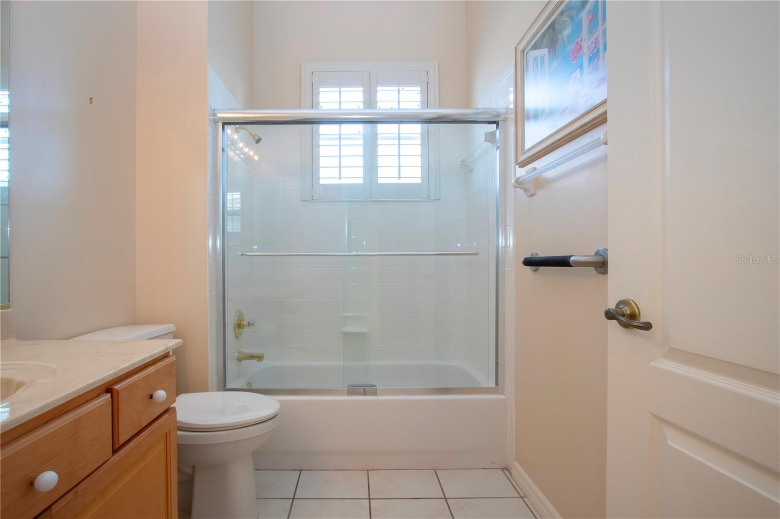 3rd full bathroom next to 3rd bedroom