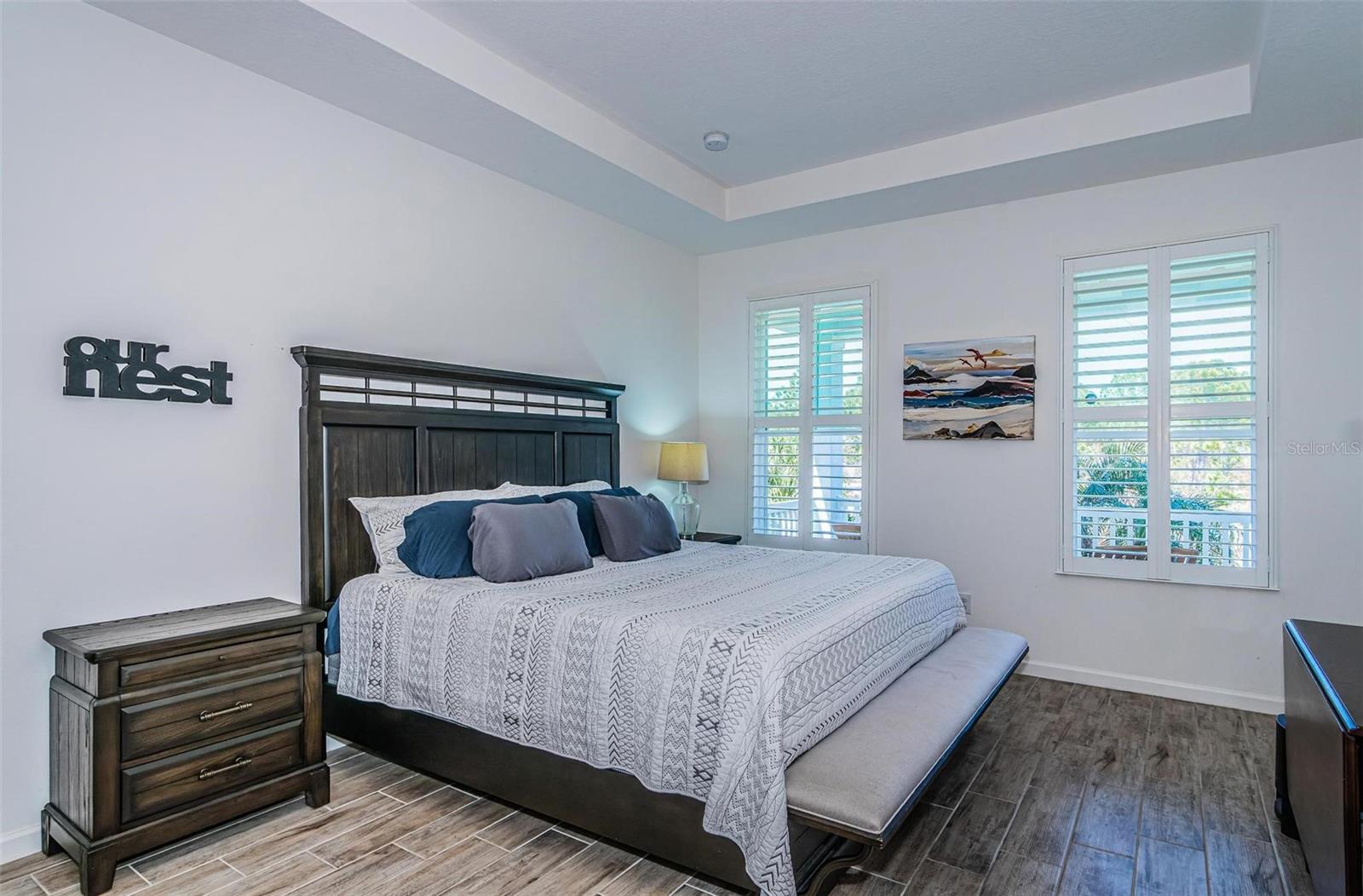 Light and bright Main bedroom.