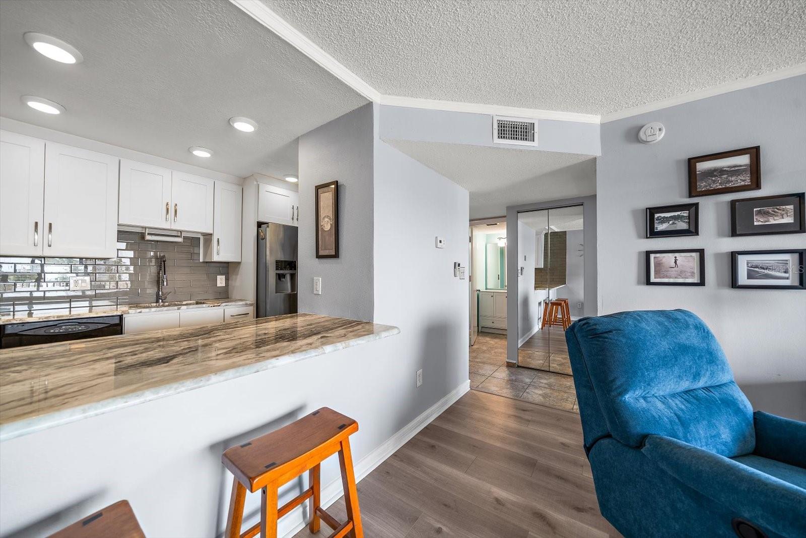 Breakfast Bar Area