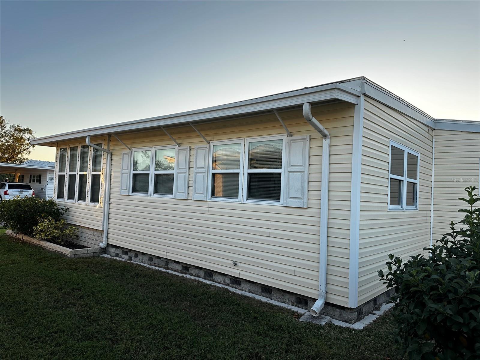 Side view of sun room