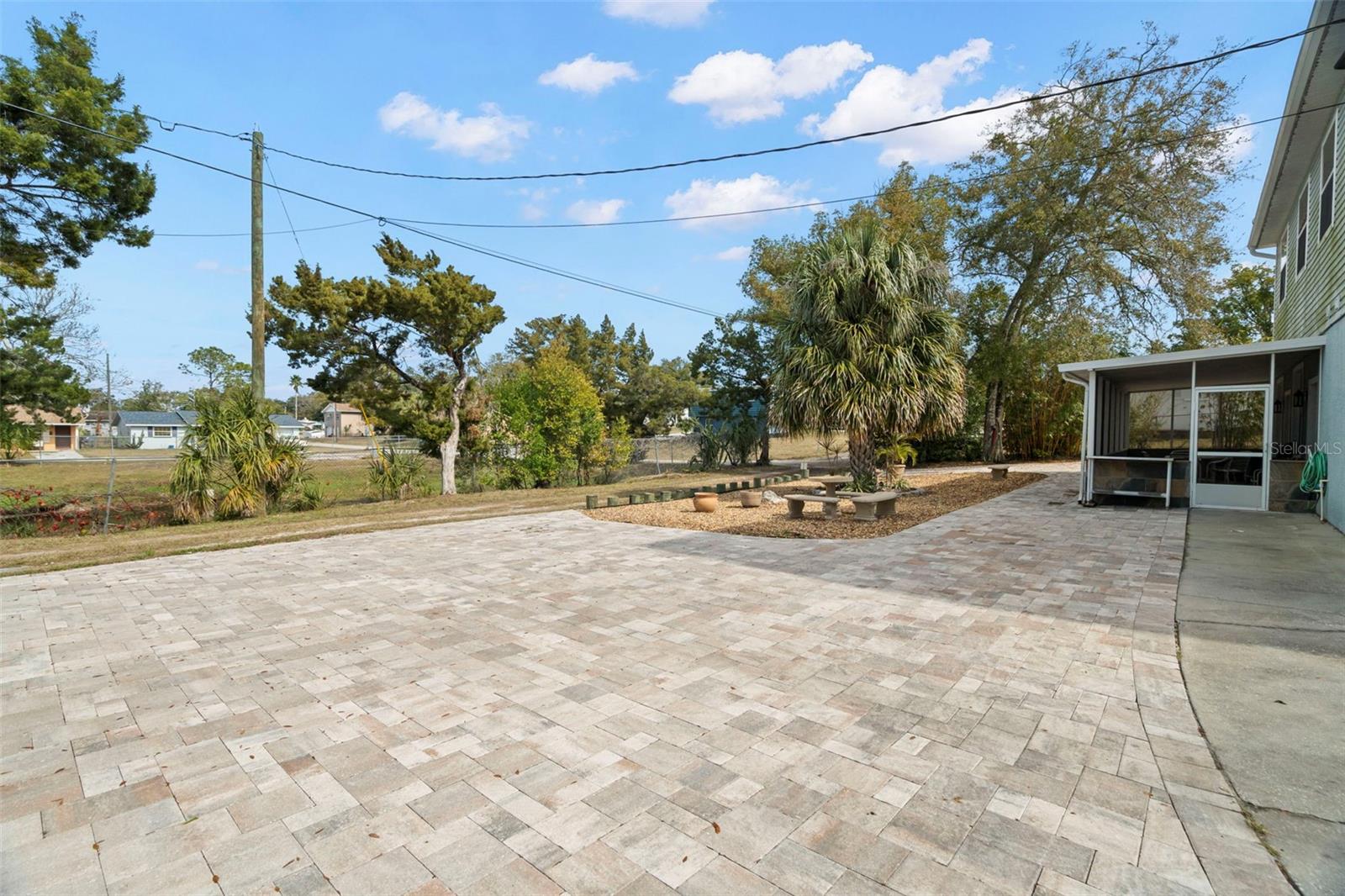 Paver driveway