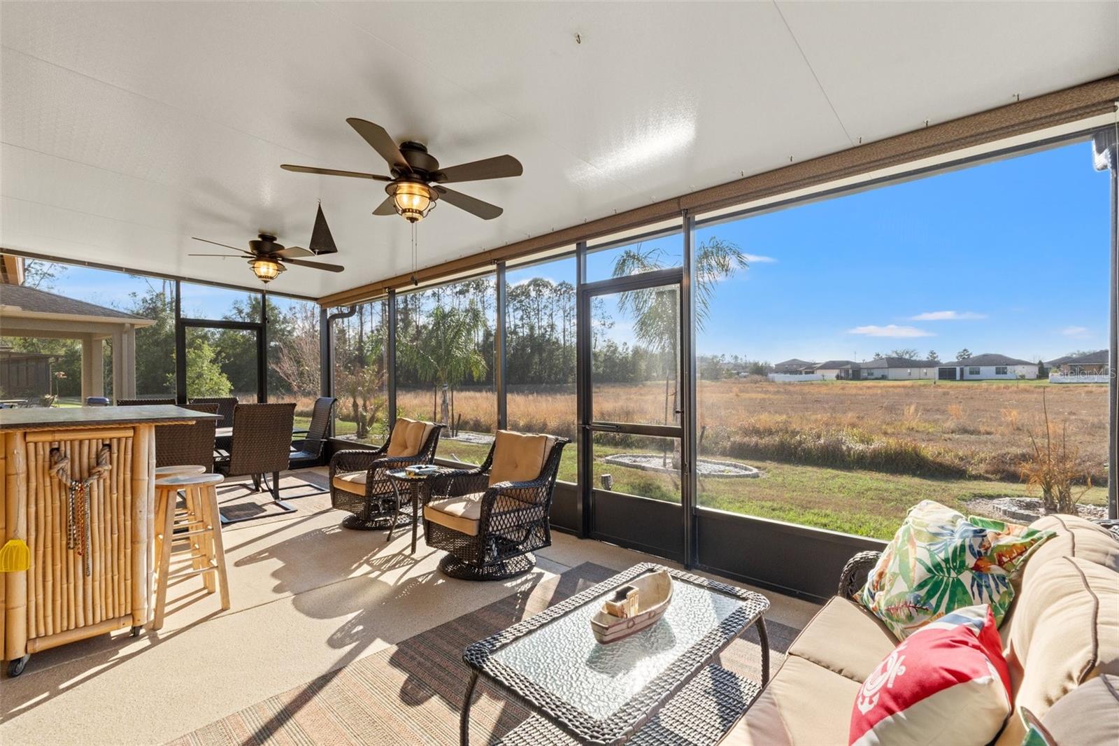 screen enclosed porch