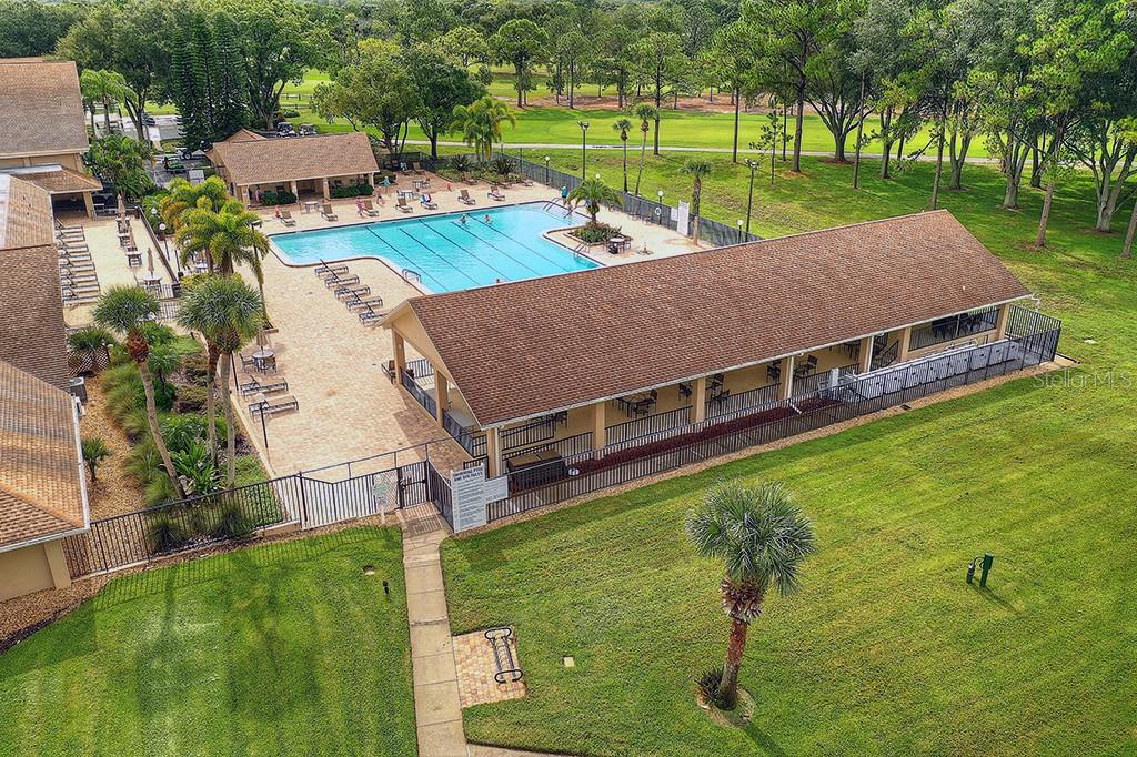 MAIN CLUBHOUSE POOL N CLUBHOUSE