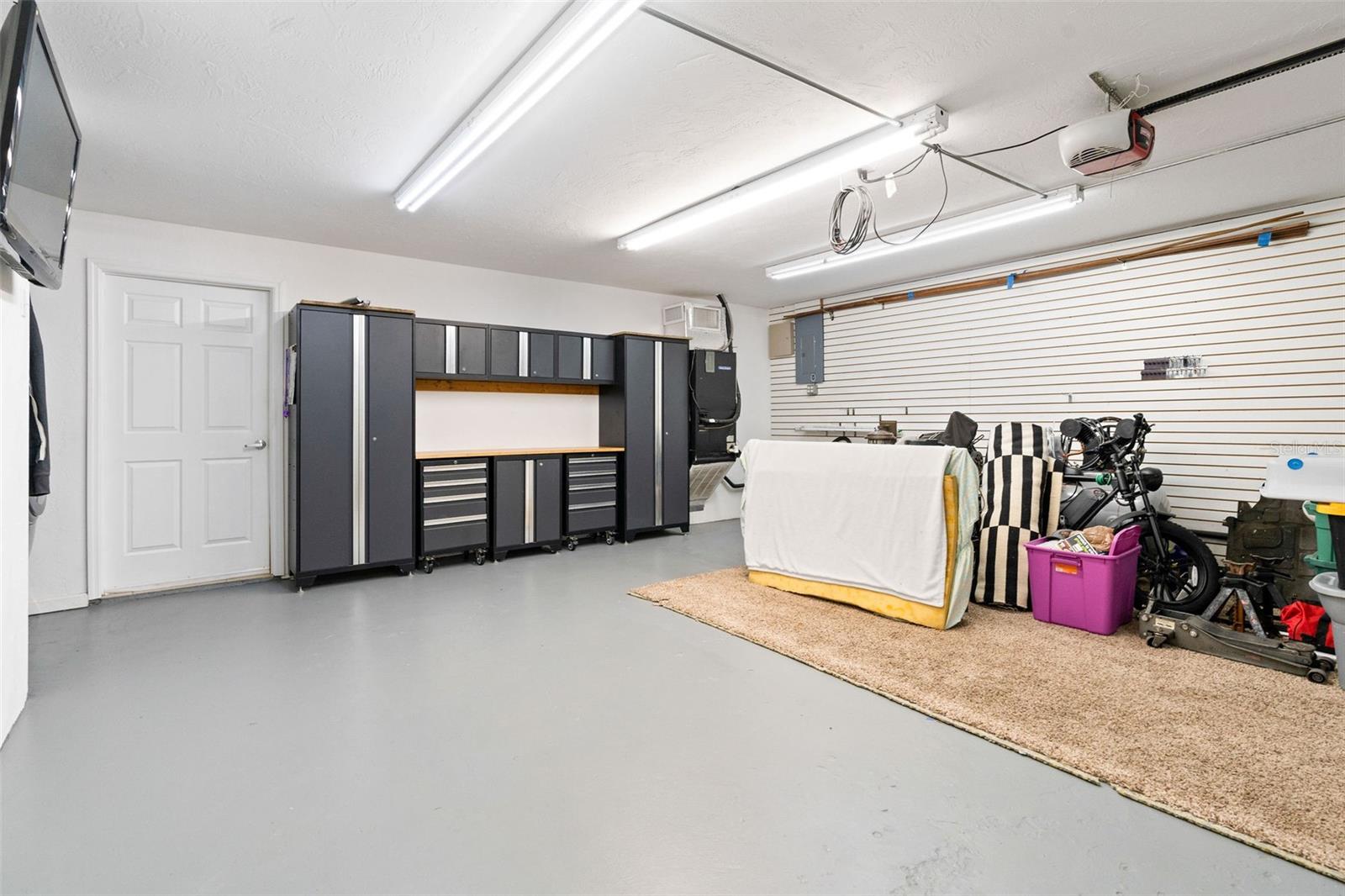 Garage workspace with a/c and built in storage