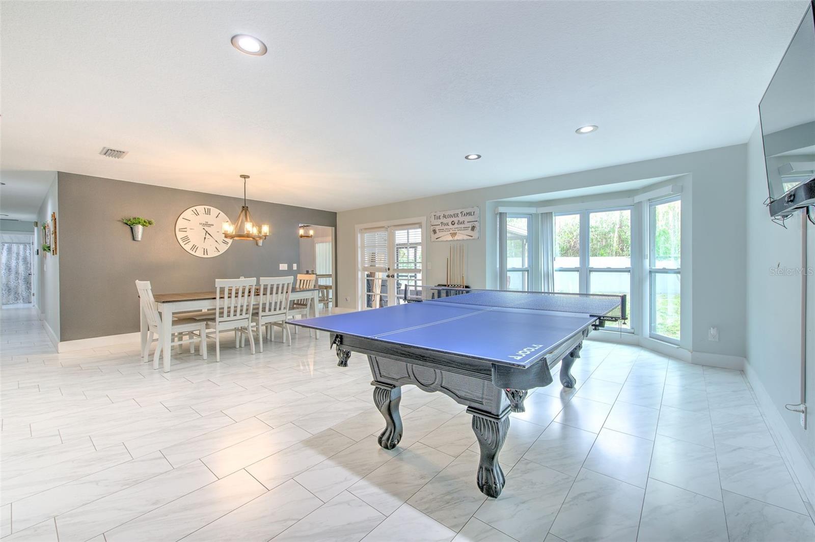 Dining Room/ Living Room