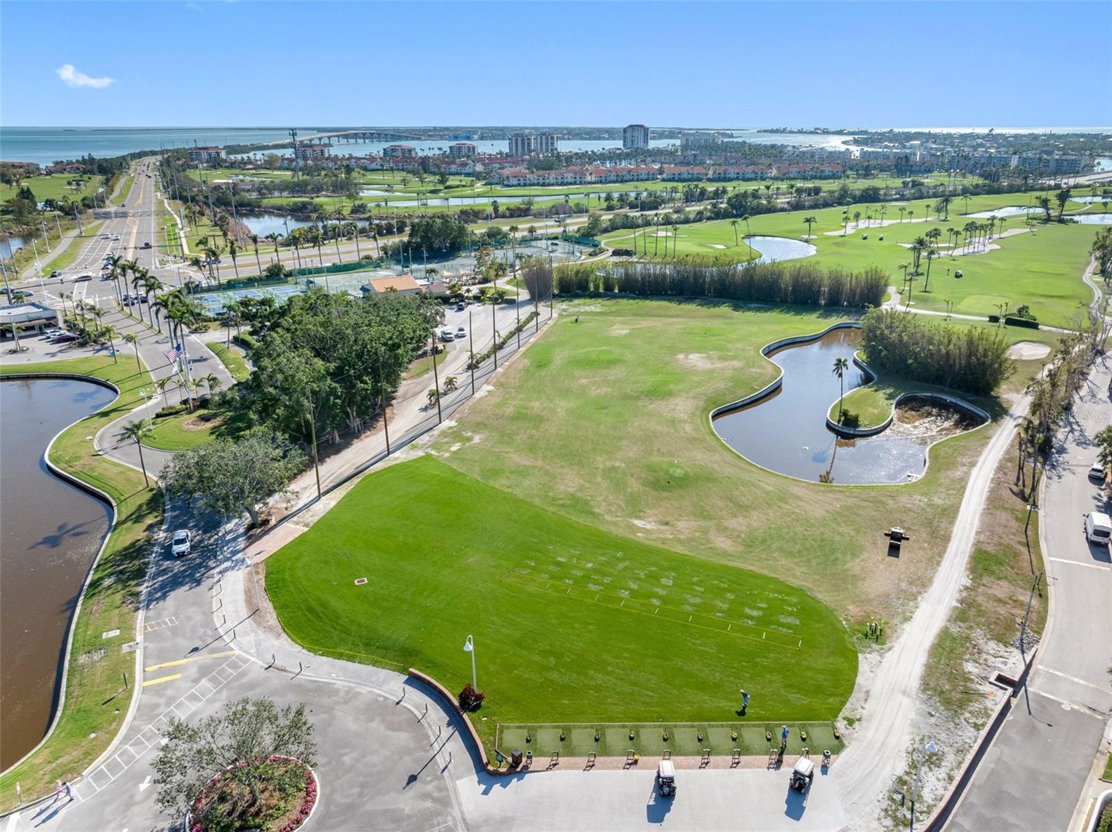 Stroll over with your clubs! Paradiso is located across the street from the Isla del Sol Driving Range